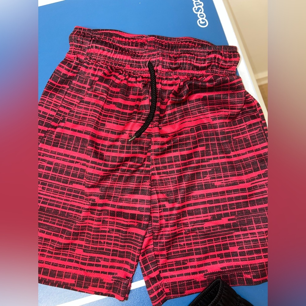 Boys size 8 clothes bundle - Picture 6 of 10